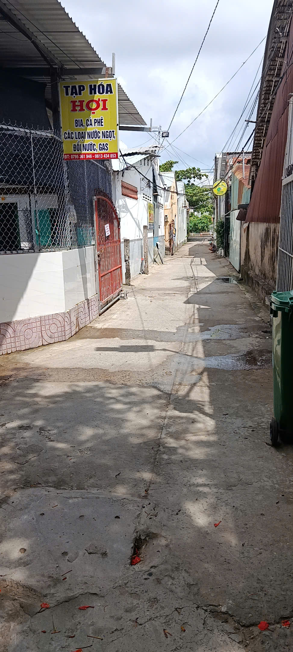 Lối vào nhà trọ